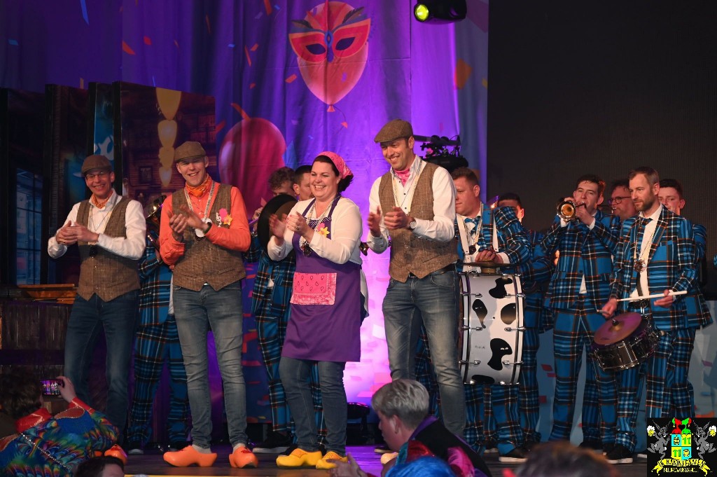../Images/Senioren carnaval 2024 359.jpg